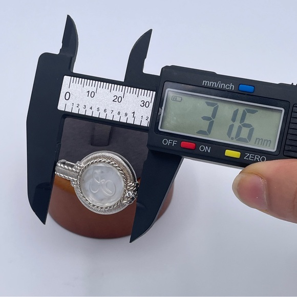 Judith Ripka Mother of Pearl 925 Sterling Silver Enhancer Pendant E Monogram - Picture 8 of 8